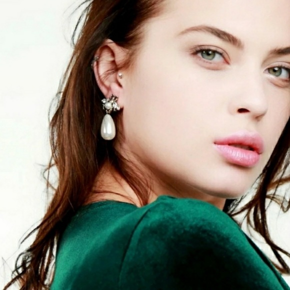 Anthropologie Vintage Insect pearl drop earrings - Picture 6 of 8